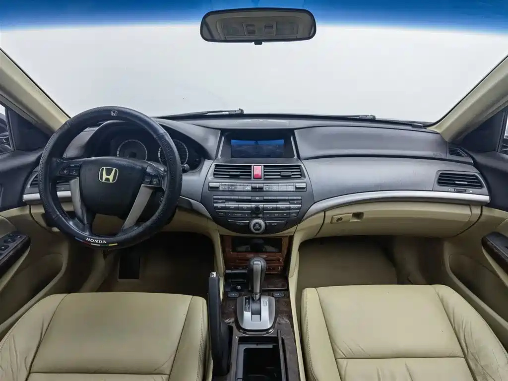 HONDA ACCORD 2010