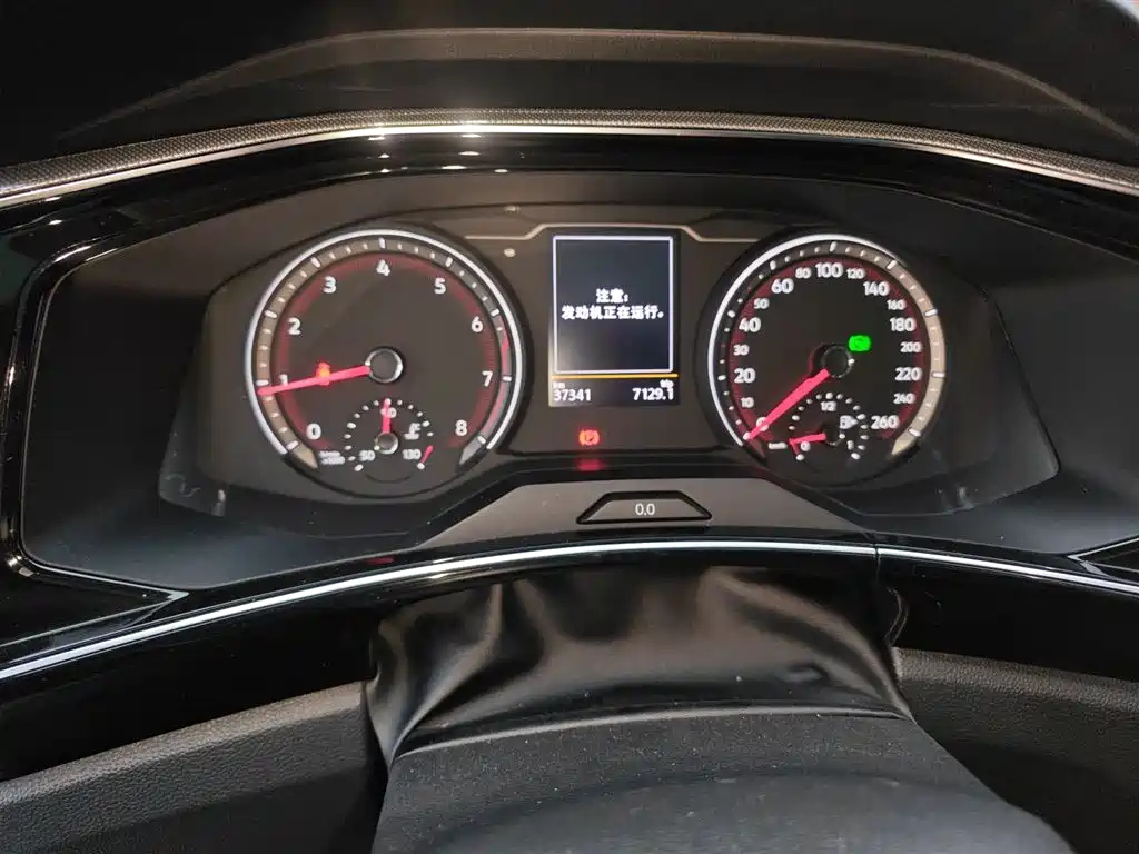 VOLKSWAGEN TAYRON 2022