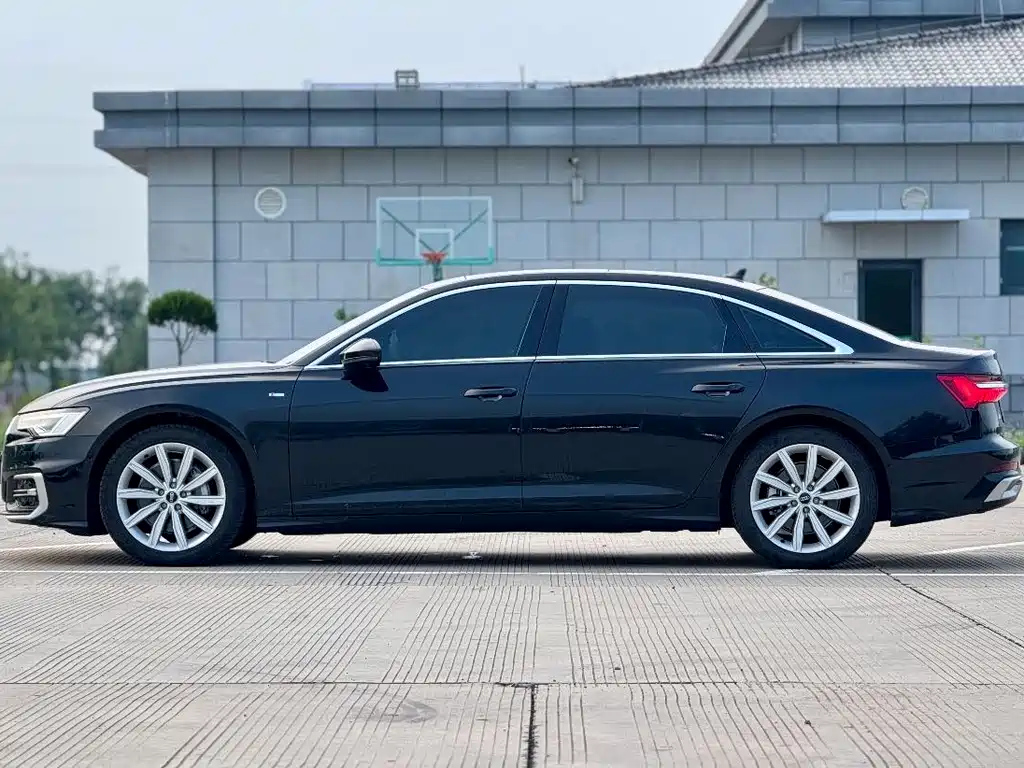 AUDI A6L 2024