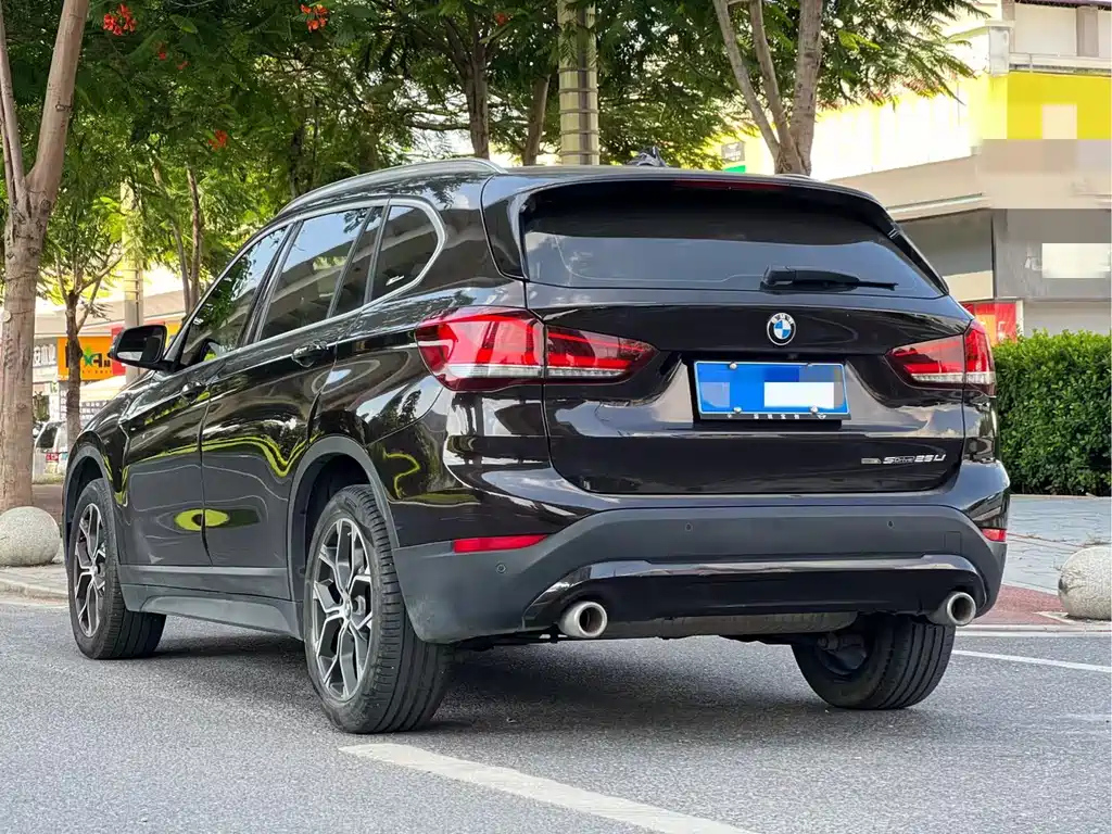 BMW X1 2021