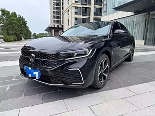 Заказать VOLKSWAGEN PASSAT