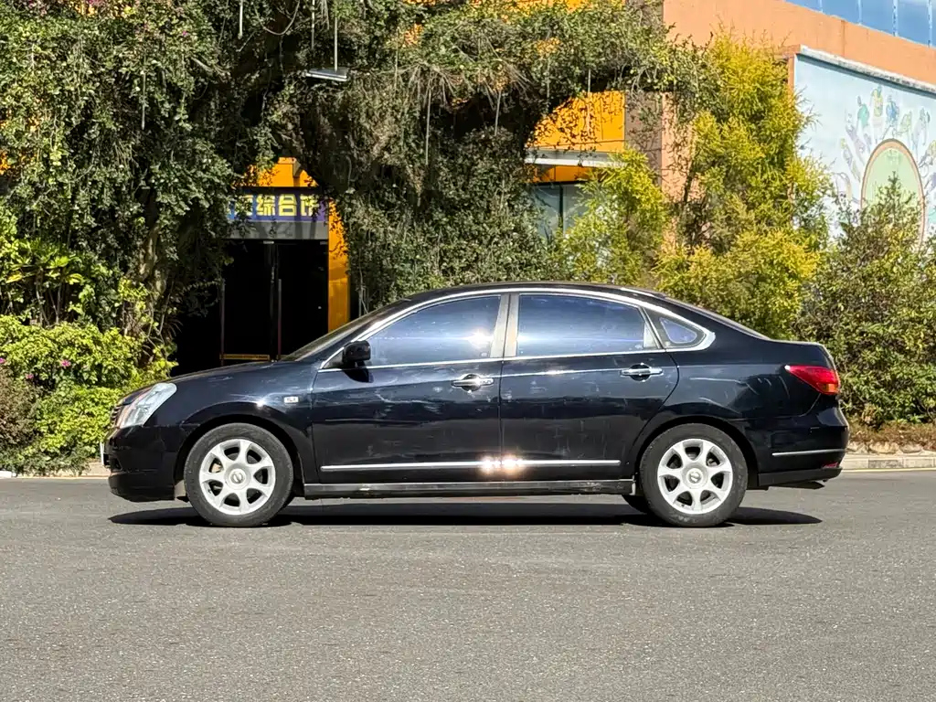NISSAN SYLPHY 2008