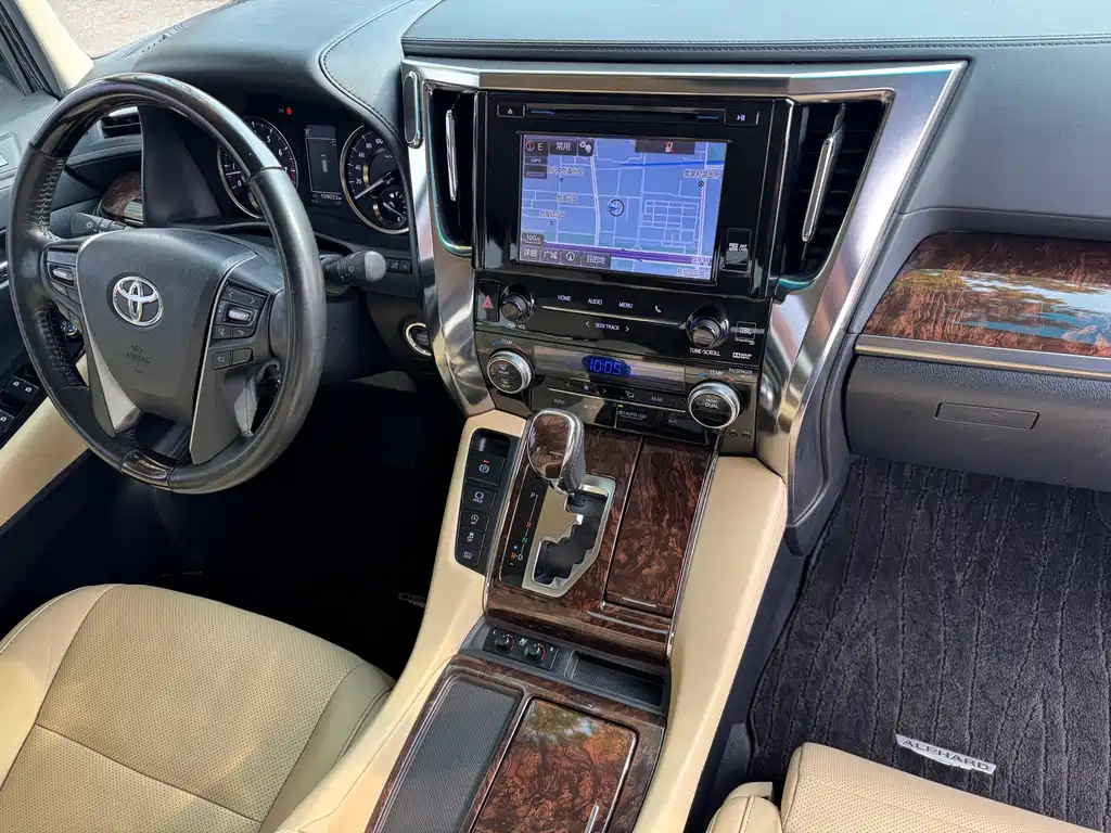 TOYOTA ALPHARD 2019