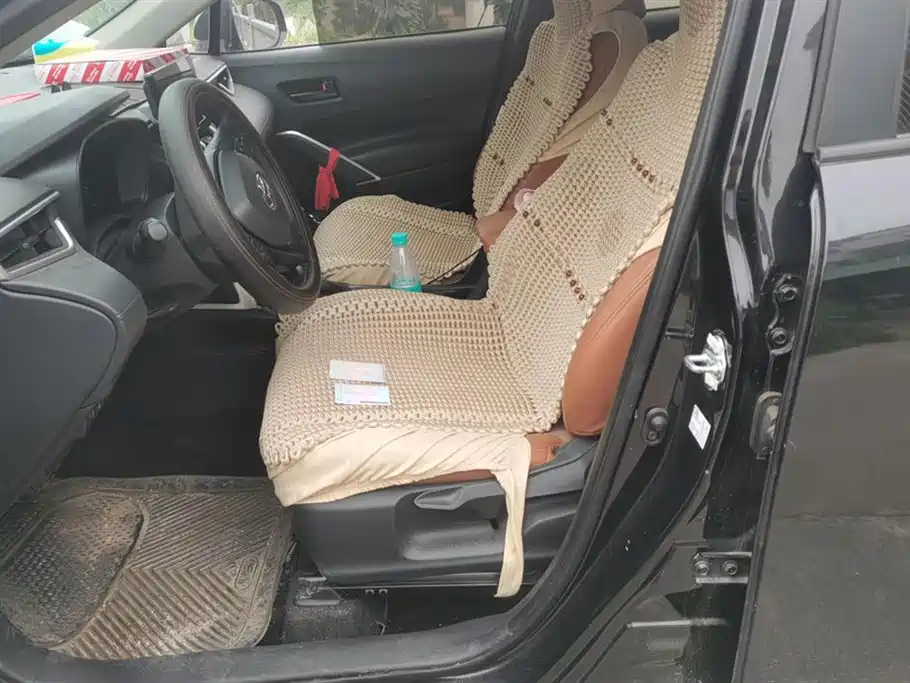 TOYOTA COROLLA CROSS 2023