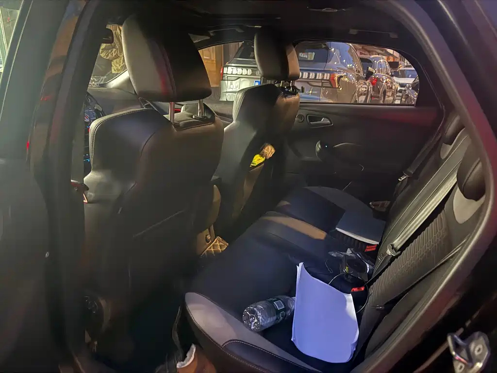 FORD FOCUS IMPORT 2013