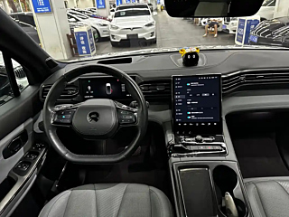 NIO ES8  2020 YEAR 580KM  EDITION  SEATS EDITION 2020