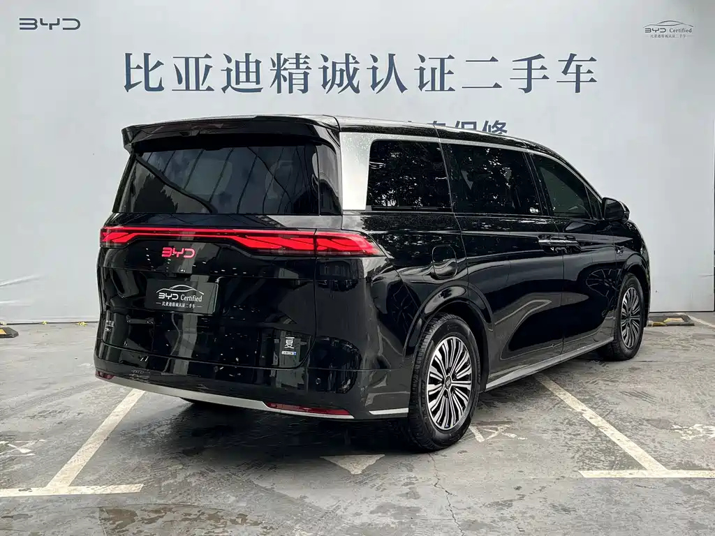BYD XIA 2025