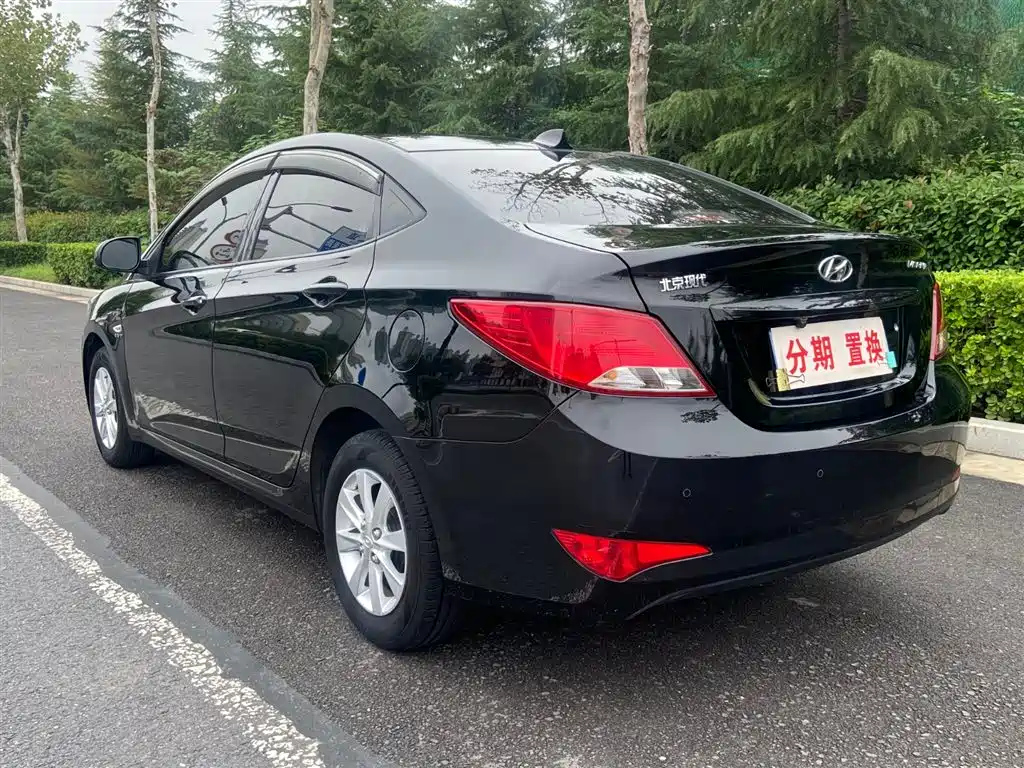 HYUNDAI RENA 2014