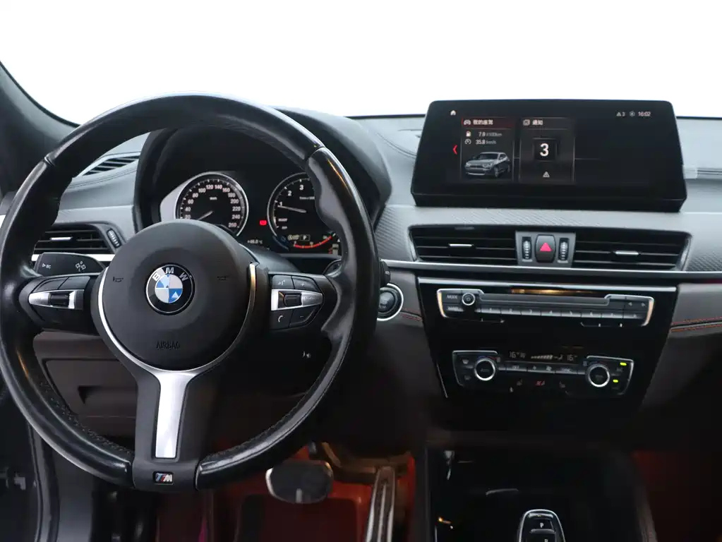 BMW X2 2021