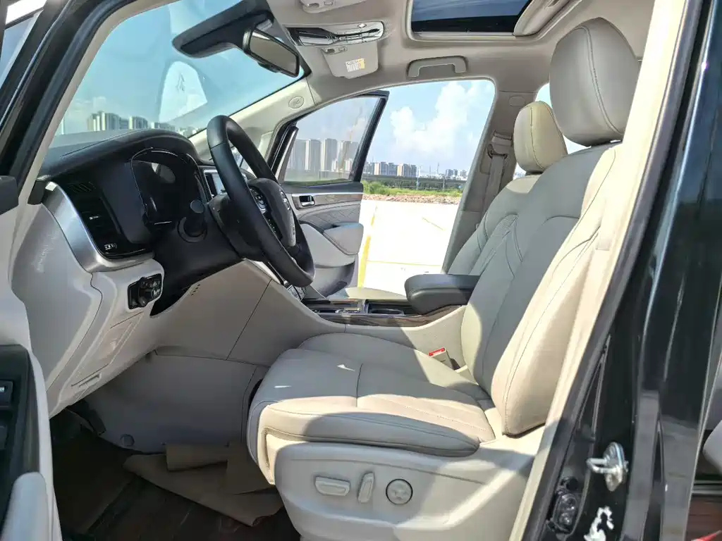 TRUMPCHI M8 2019
