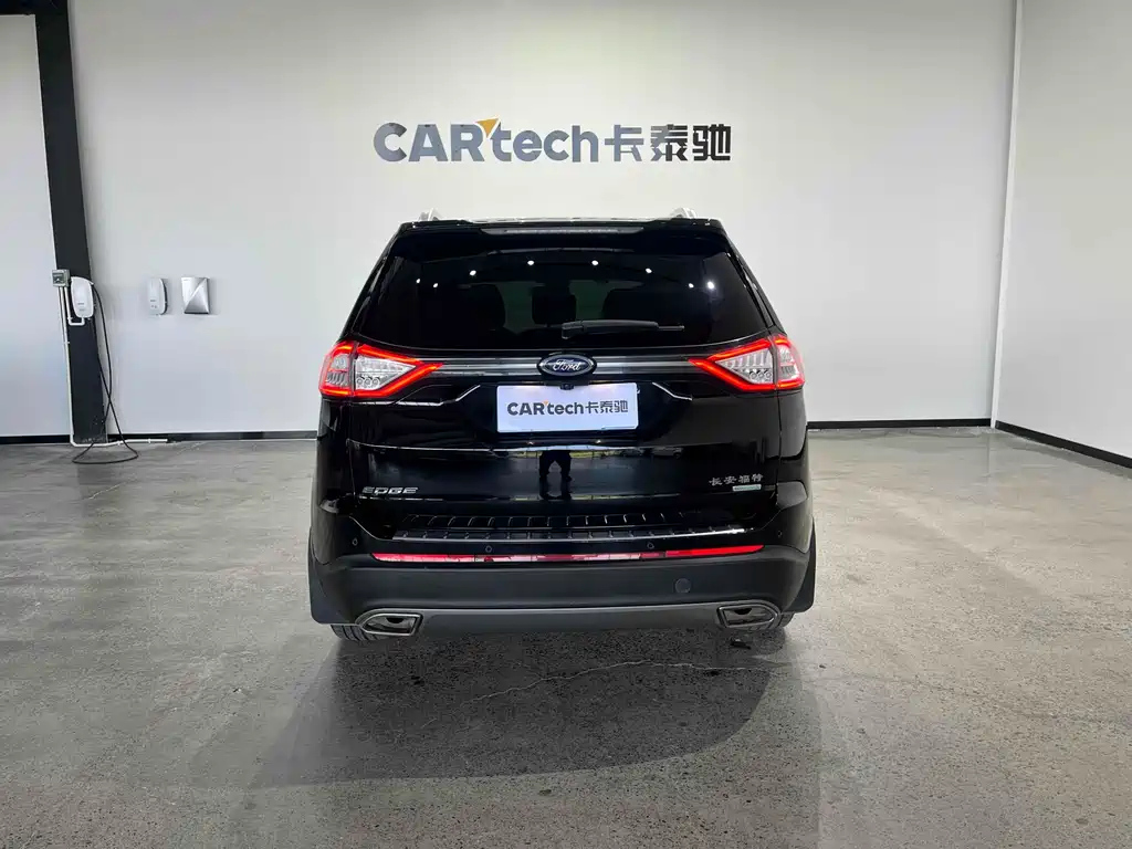 FORD EDGE 2019