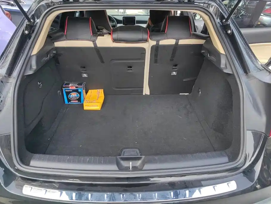 MERCEDES BENZ GLA 2016