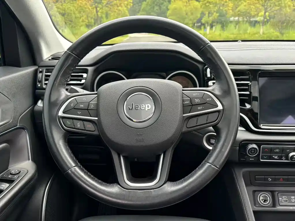 JEEP BIG 指挥官 2022