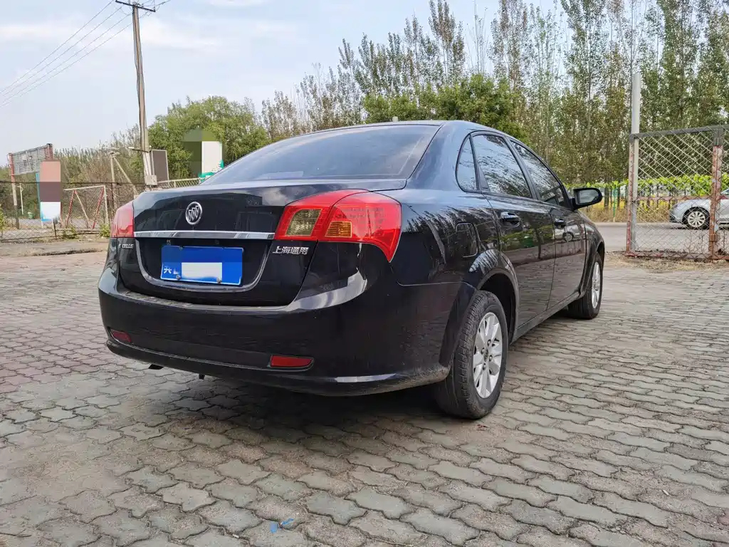 BUICK EXCELLE 2011
