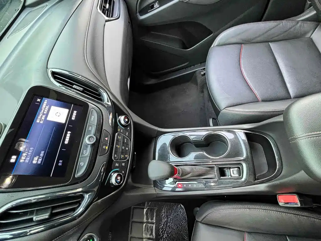 CHEVROLET EXPLORER 2021