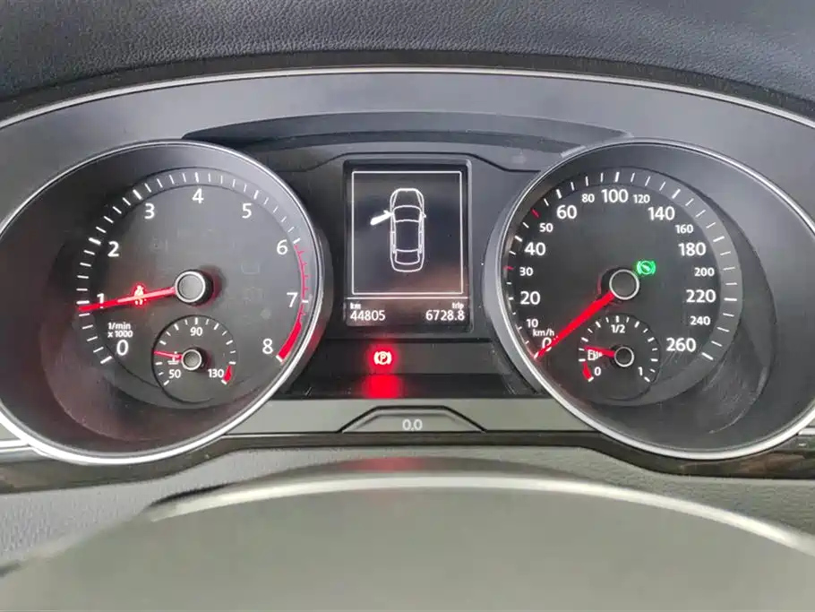 VOLKSWAGEN MAGOTAN 2018