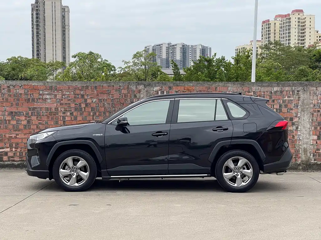TOYOTA RAV4 RONGFANG 2022