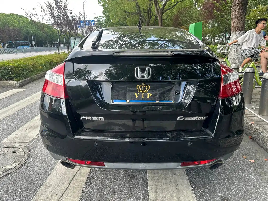 HONDA CROSSTOUR 2012