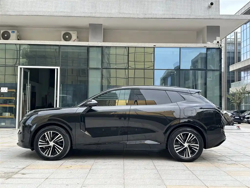 LYNK&CO 08 NEW ENERGY 2024