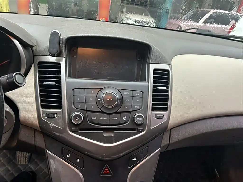 CHEVROLET CRUZE 2015