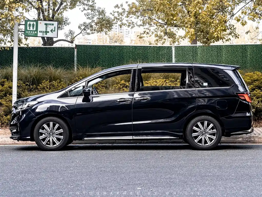 HONDA ODYSSEY 2024