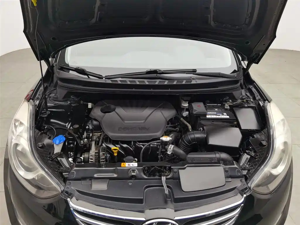 HYUNDAI ELANTRA 2014