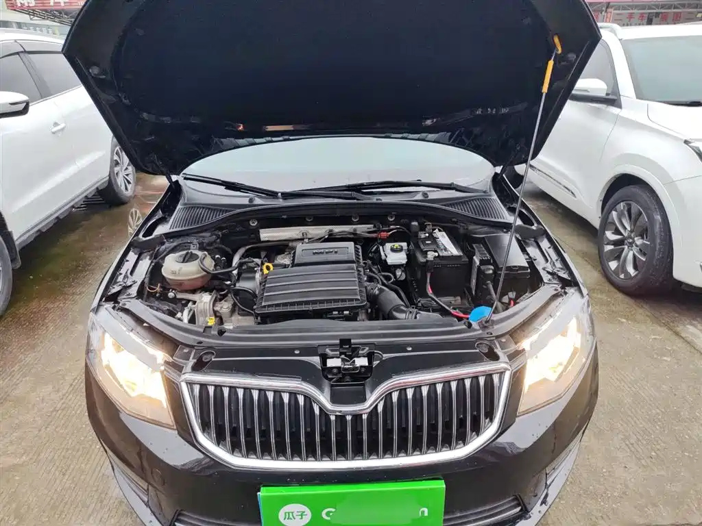 SKODA OCTAVIA 2017