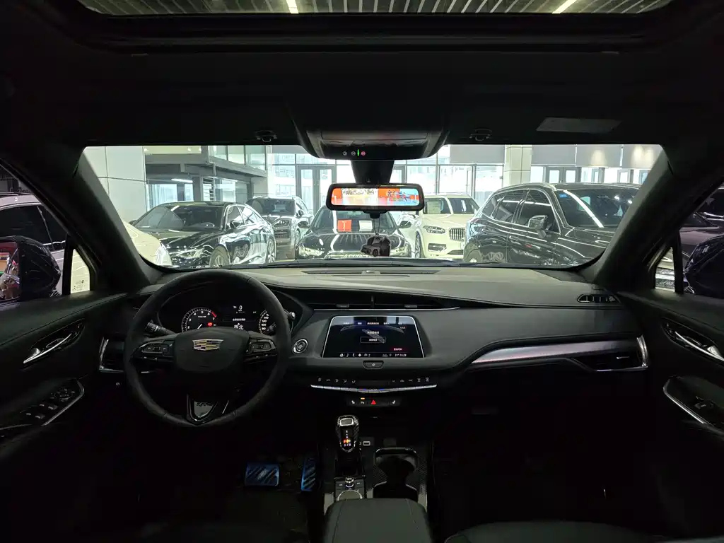 CADILLAC XT4 2018