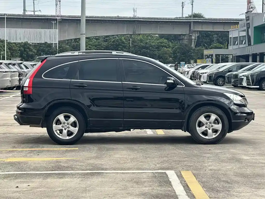 HONDA CR-V 2011