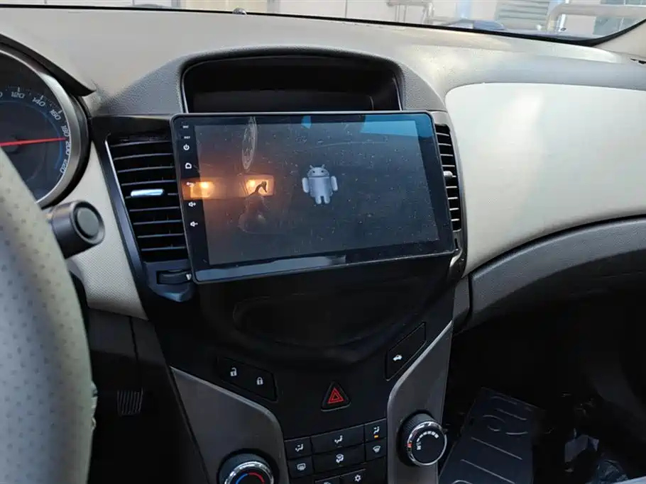 CHEVROLET CRUZE 2015