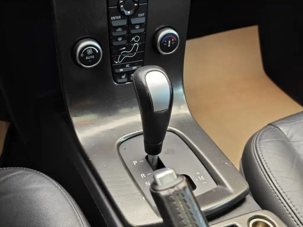 VOLVO C30 2011
