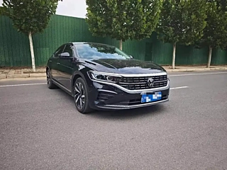 VOLKSWAGEN PASSAT 2022