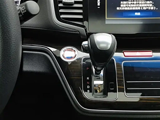 HONDA ODYSSEY  2018 YEAR 2.4L DELUXE EDITION 2018
