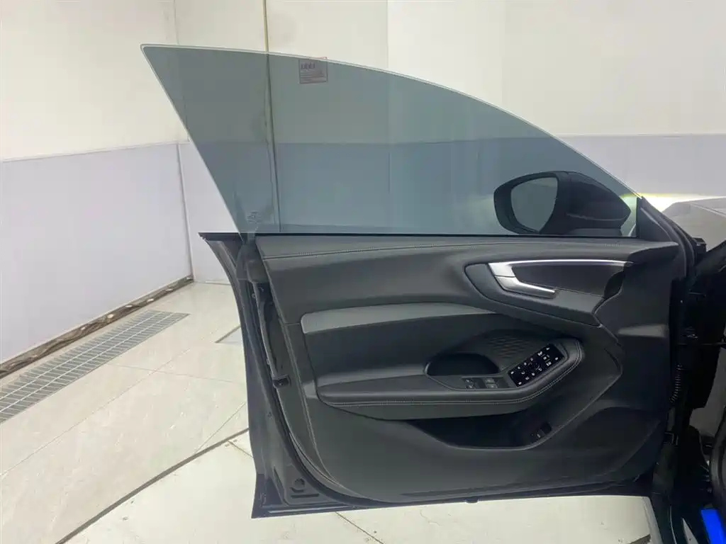 AUDI A5L SPORTBACK 2025