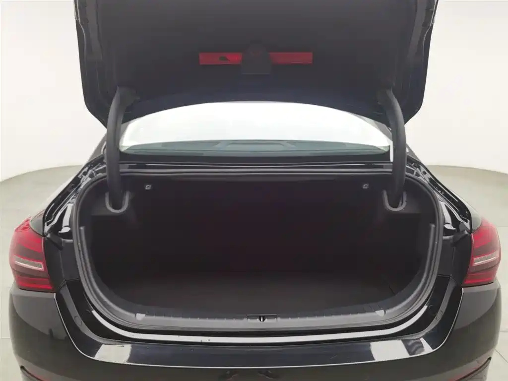 HONGQI H5 2022