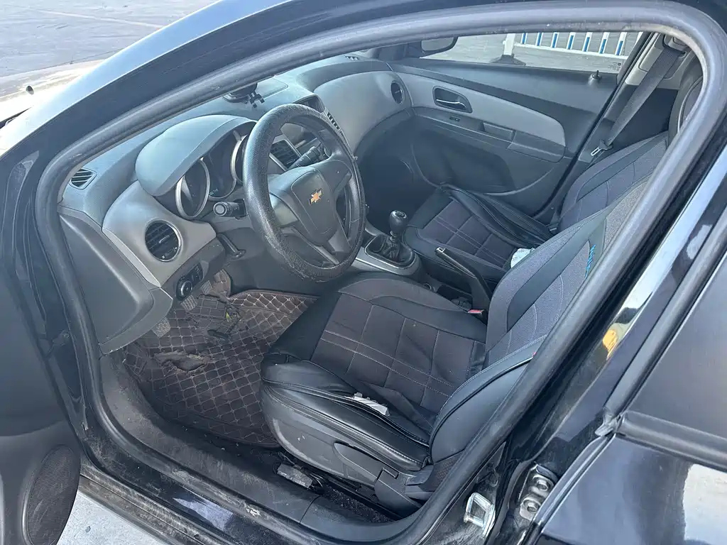 CHEVROLET CRUZE 2014