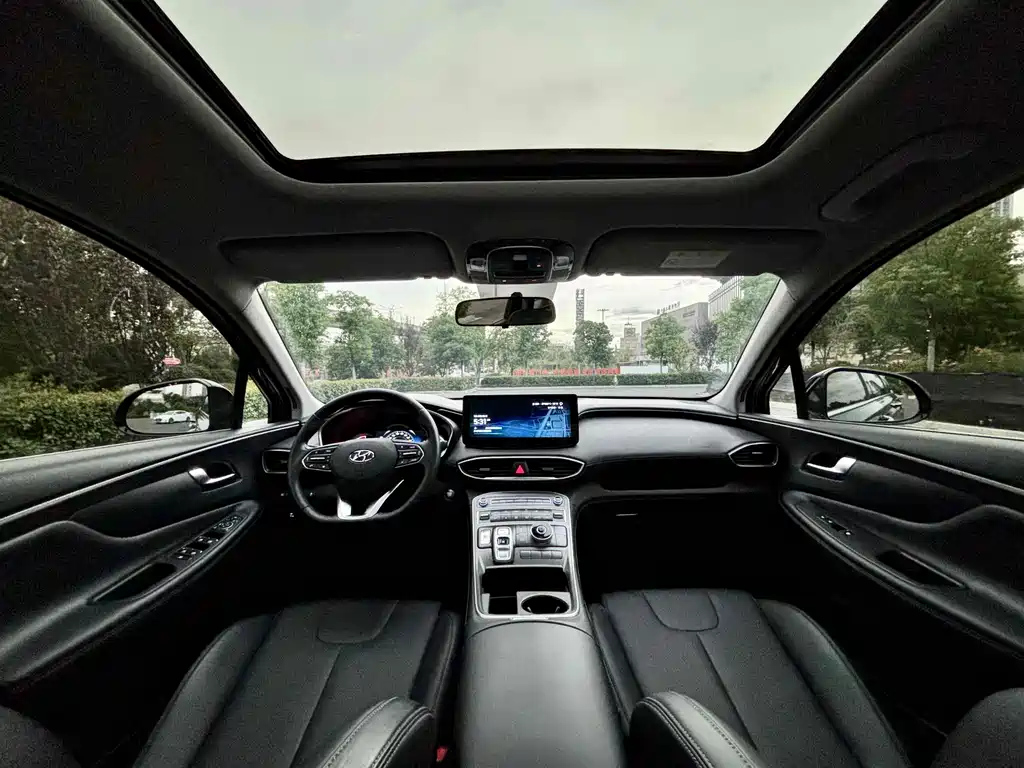 HYUNDAI SANTAFE 2023
