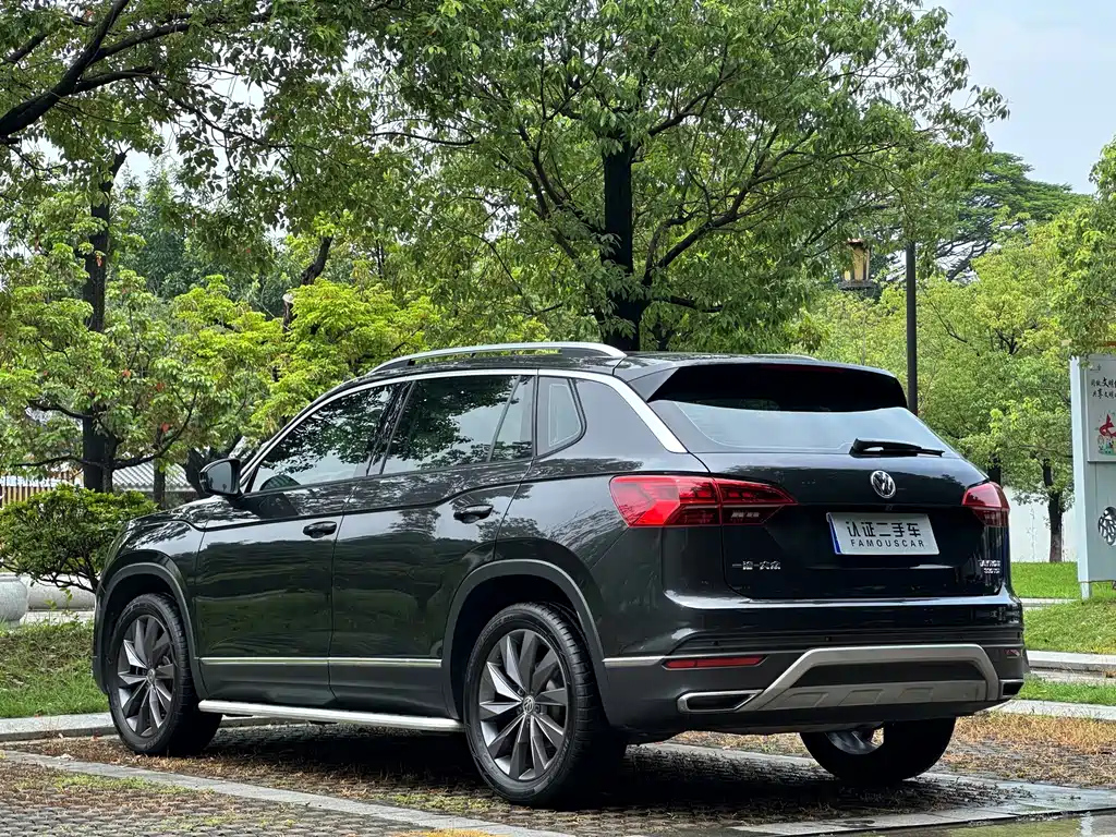 VOLKSWAGEN TAYRON 2020