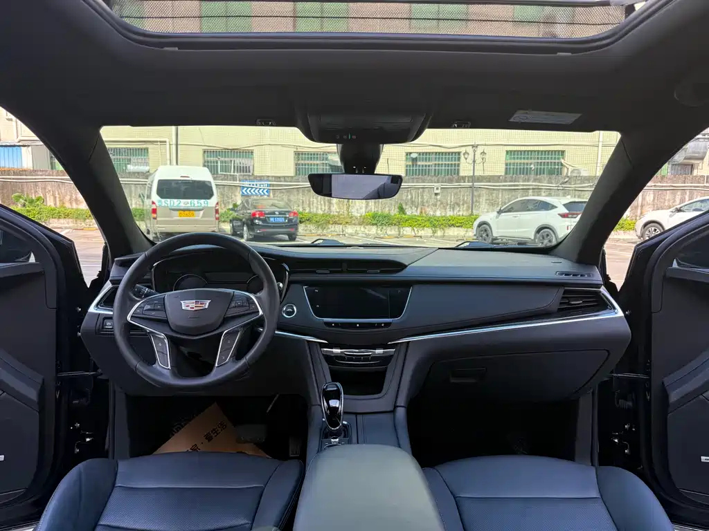 CADILLAC XT5 2020
