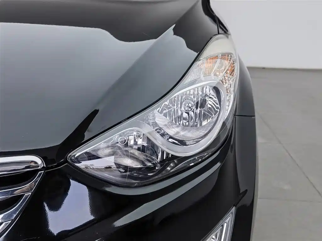 HYUNDAI ELANTRA 2014