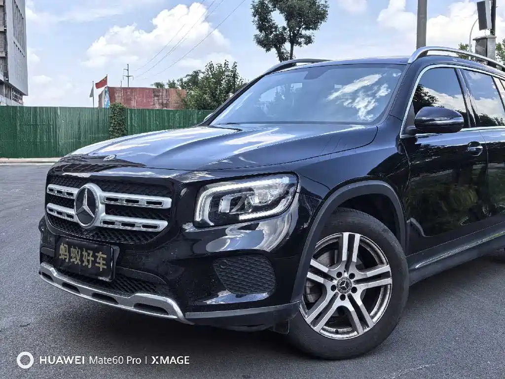 MERCEDES BENZ GLB 2022