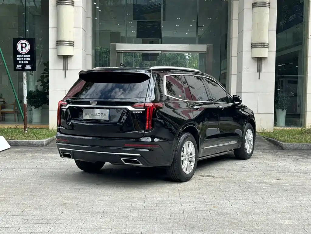 CADILLAC XT6 2020