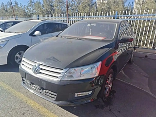 VOLKSWAGEN SANTANA 2016