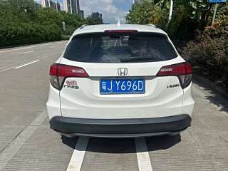 HONDA VEZEL  2020 YEAR 1.5L CVT PIONEER EDITION 2020