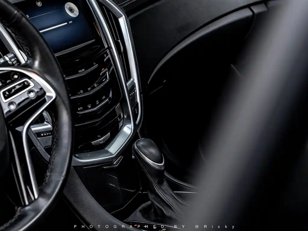 CADILLAC SRX 2014