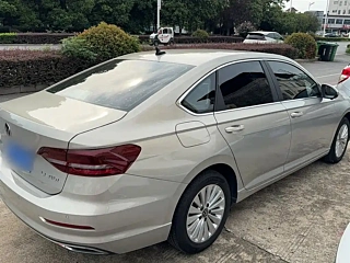 VOLKSWAGEN LAVIDA  2022 YEAR 1.5L AUTOMATIC  EDITION 2022