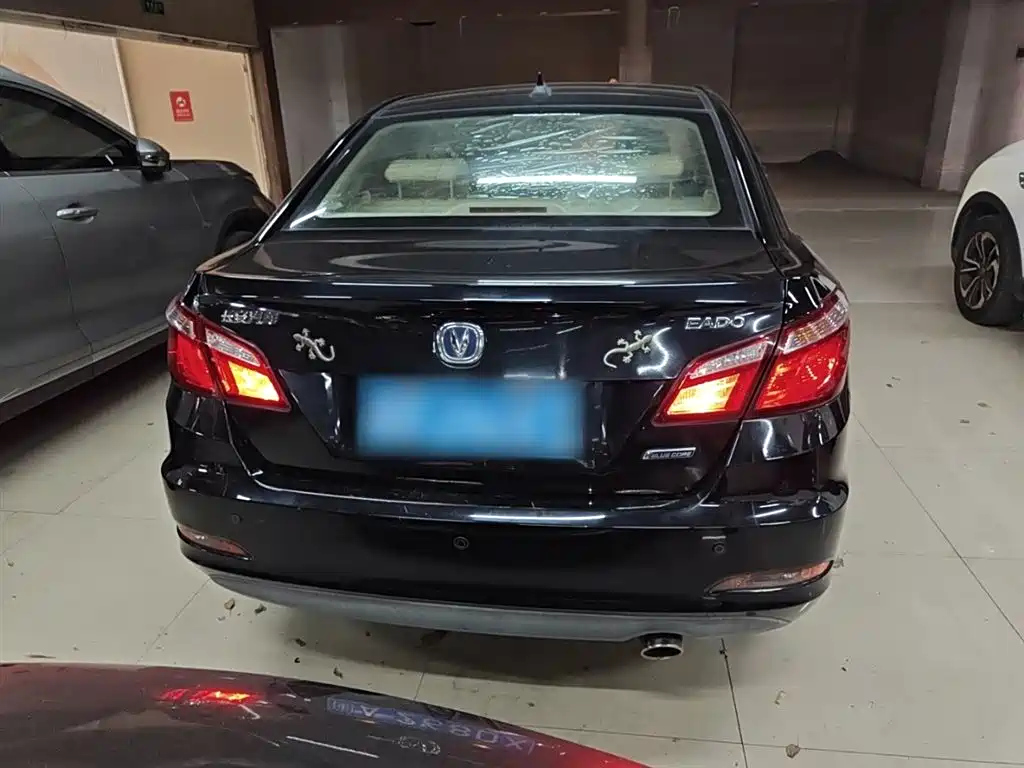 CHANGAN EADO 2016