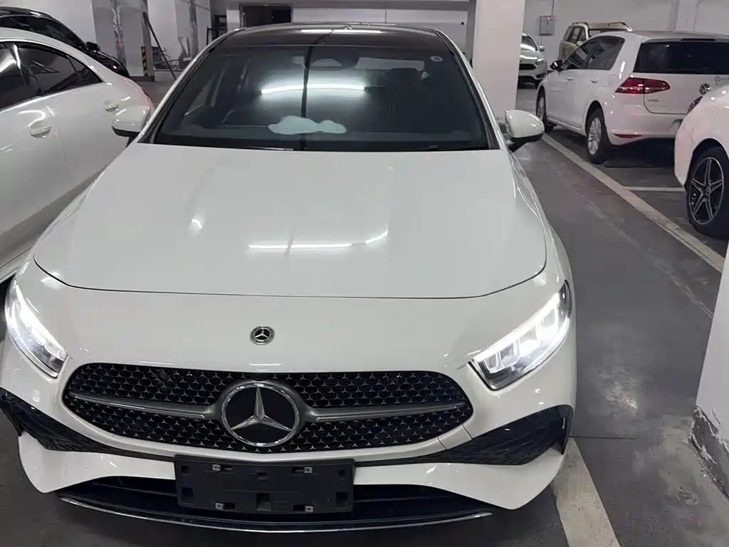 MERCEDES BENZ A-CLASS 2024