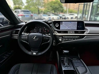 LEXUS ES  2020 YEAR 260 F SPORT 2020