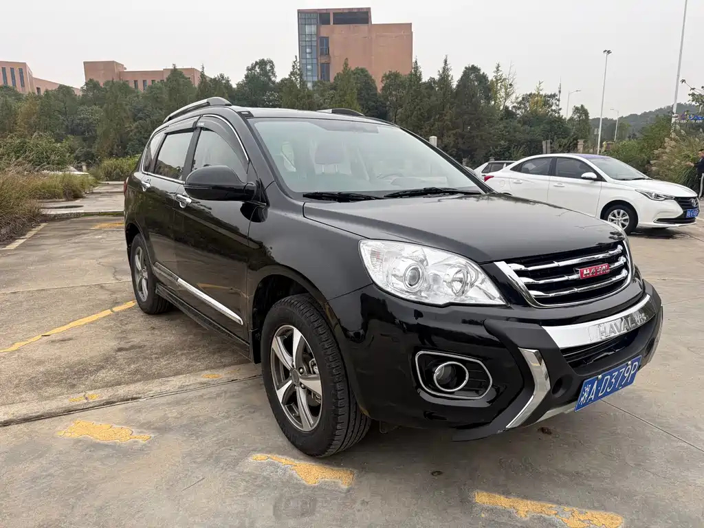 HAVAL H6 2015